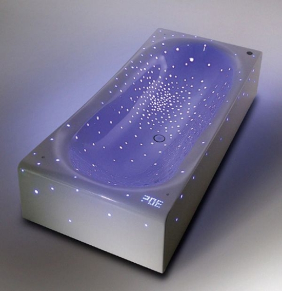 Sensationelle HiTech Acryl Badewanne mit LED Einbauleuchten