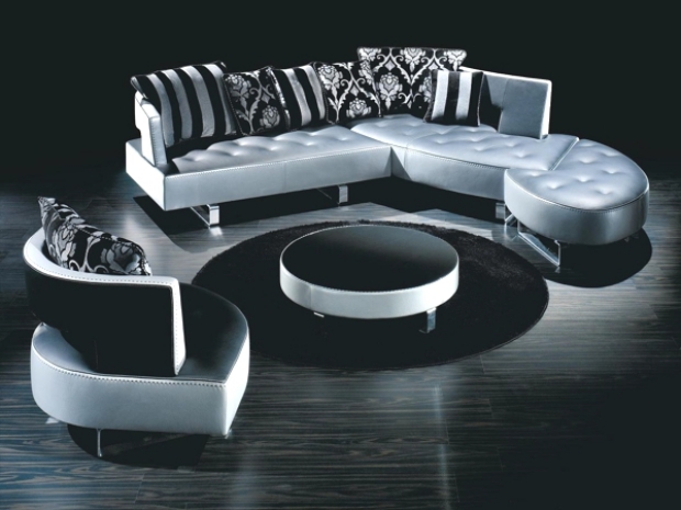 Das modulare Ledersofa mit futuristischer Form von Formenti