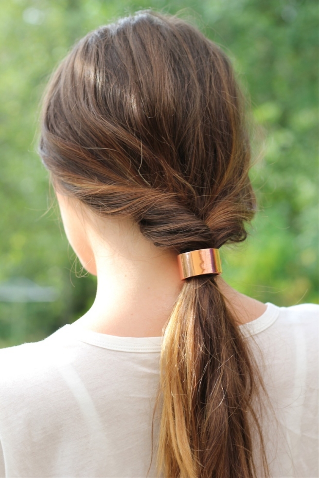 So gestalten Sie Frisuren mit Pferdeschwanz interessanter!