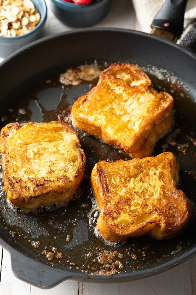 How to Make French Toast The Classic Recipe to Try This Weekend!