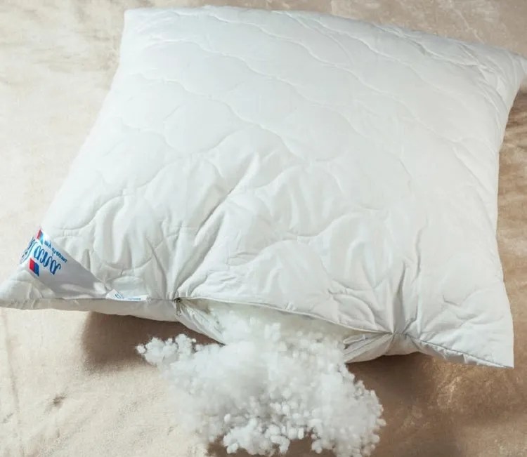 How to Remove Yellow Stains from Pillows in 3 Easy Steps?!