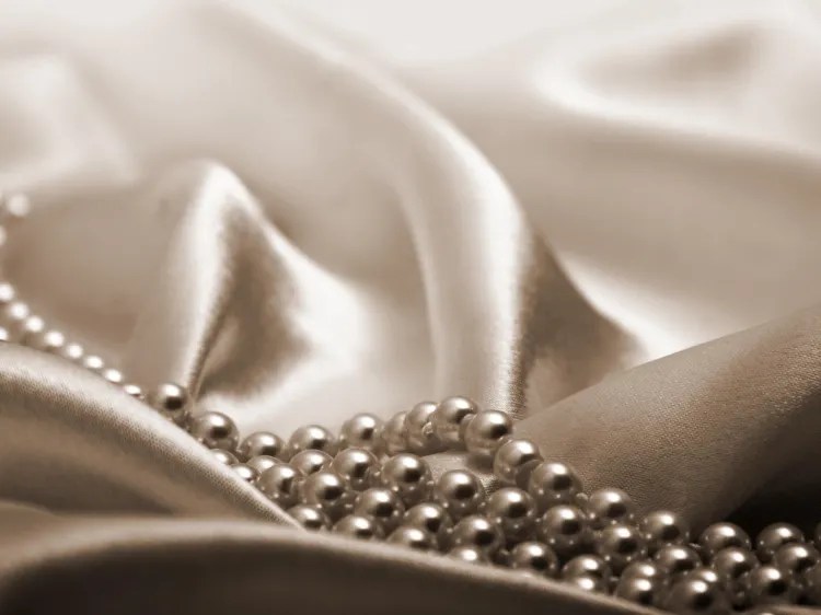 Difference Between Silk and Satin 6 Main Factors to Consider