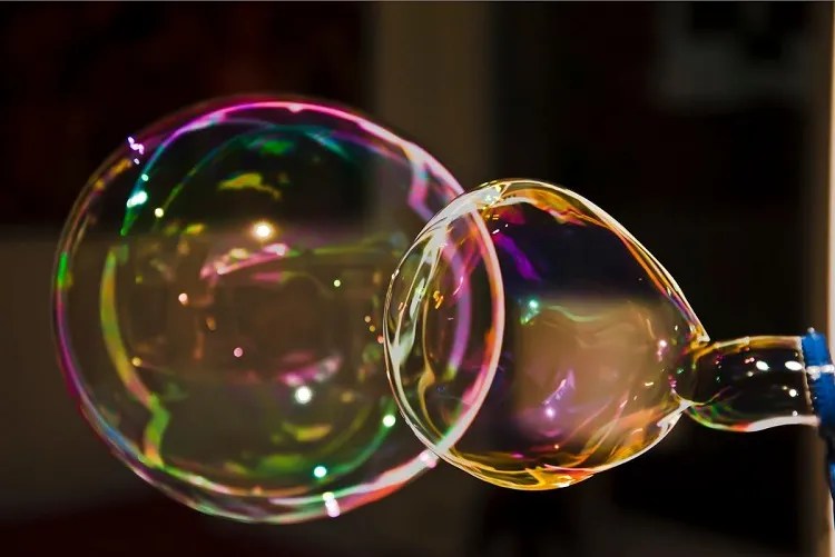 How to Make Bouncing Bubbles? No Popping Flying Balls!