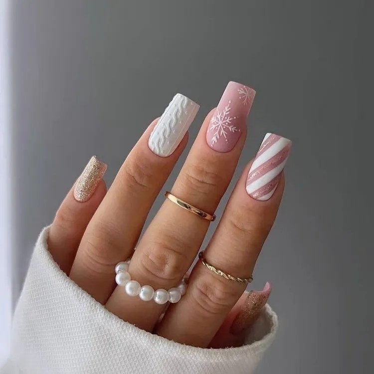 Square Christmas Nails Ideas Stylish Designs to Try
