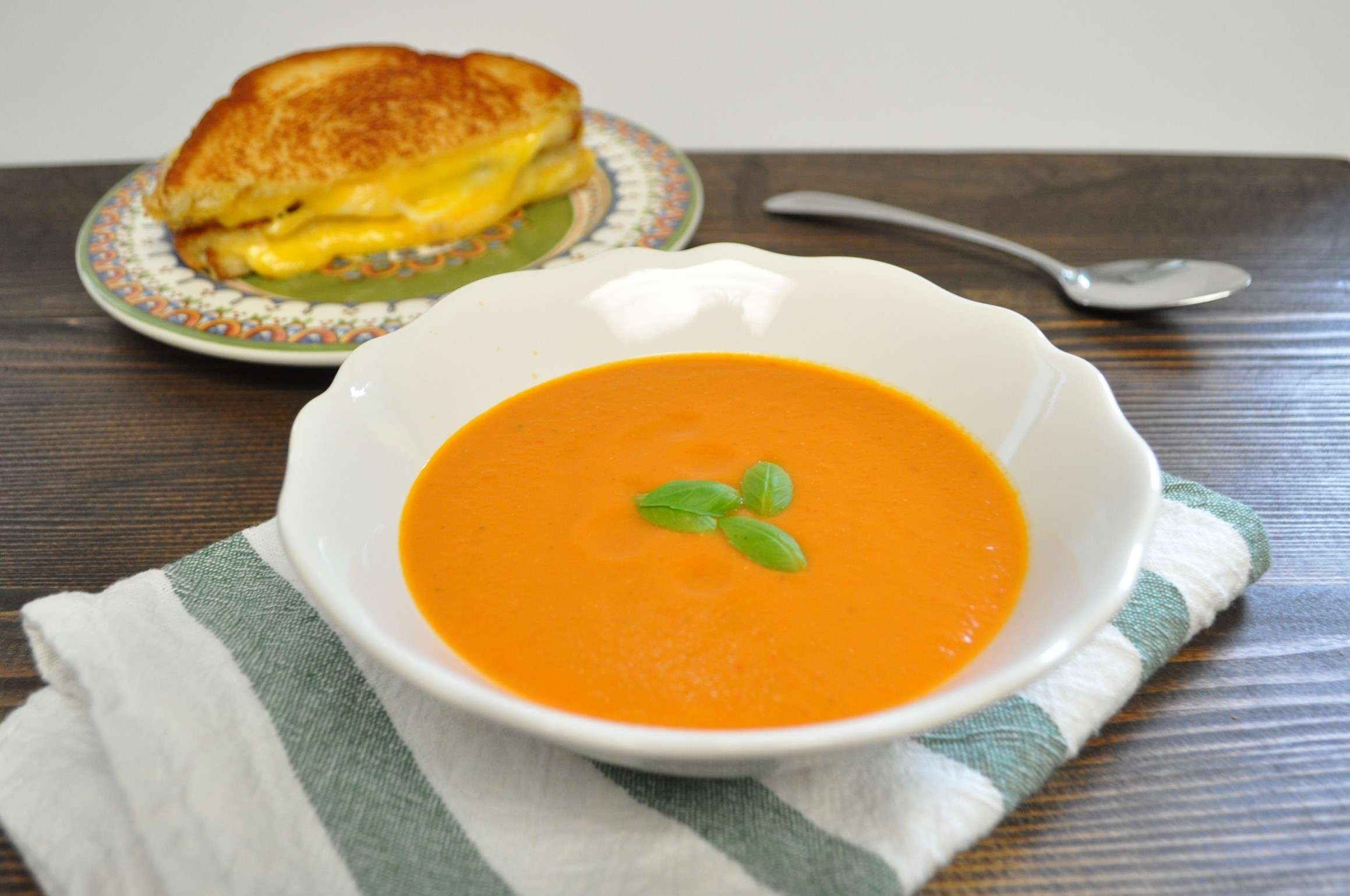 Garden Tomato Soup and Grilled Cheese Sandwiches — Debbie
