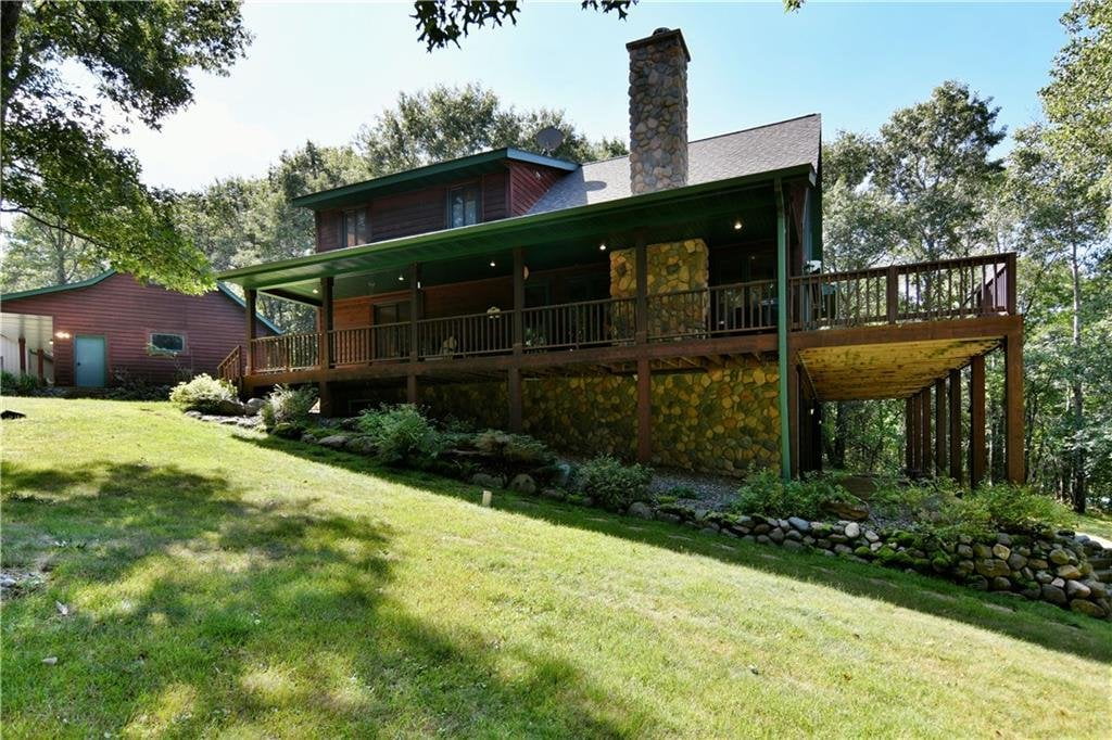 (SOLD). FEATURED LISTING 30969 Red Fox Trail Danbury, WI Deb