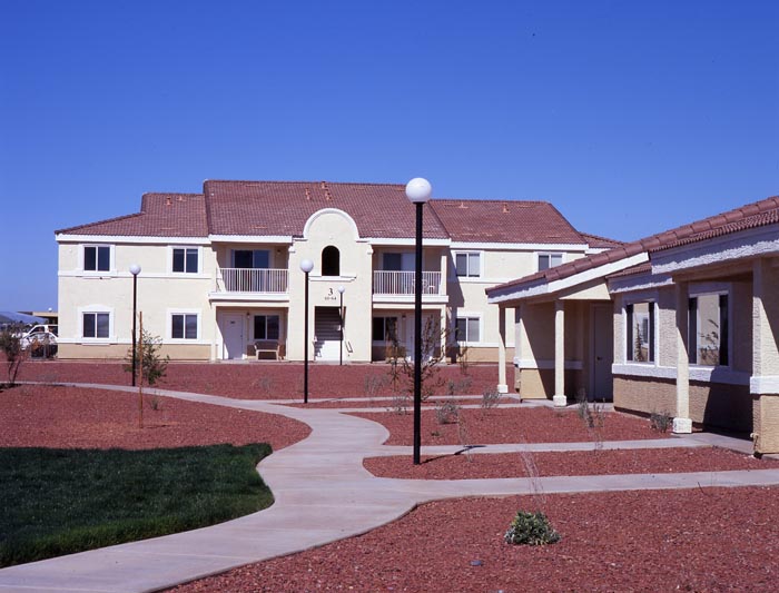 GILA RIVER APARTMENTS PHASE I Decca Builders