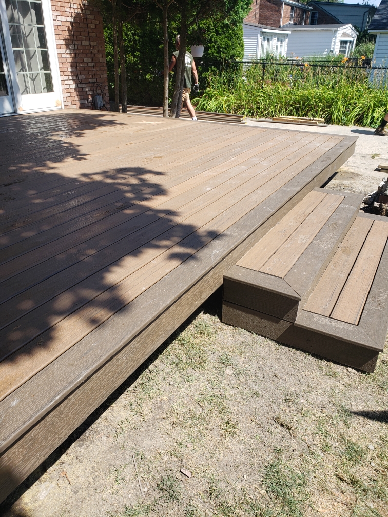 Floor Only Gallery Deck builders Michigan Top Trex deck builder