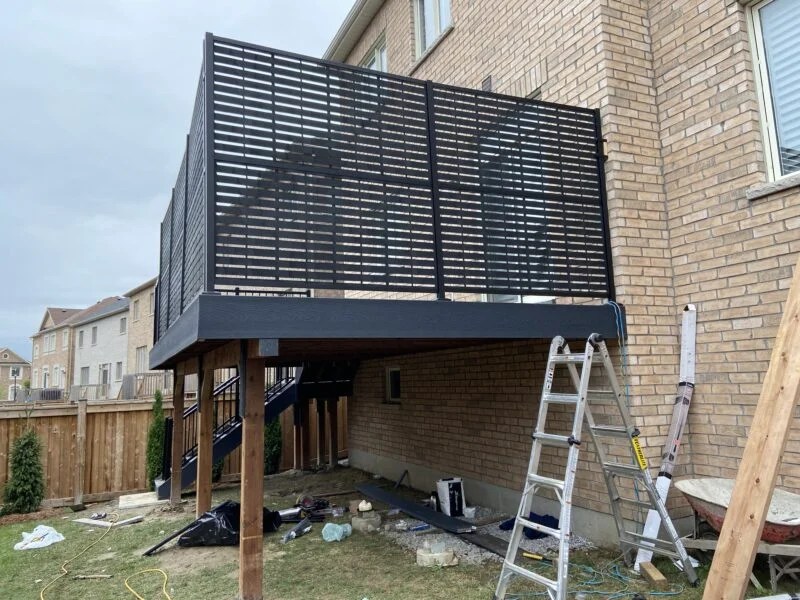 Deck Railing Toronto Decker's Deck MississaugaBarrieVaughanOntario