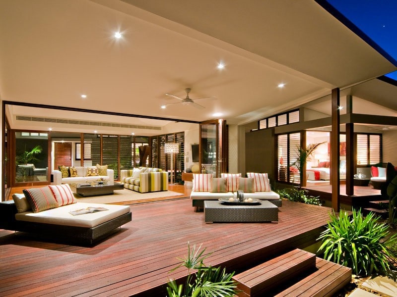 How To Create The Perfect Outdoor Deck