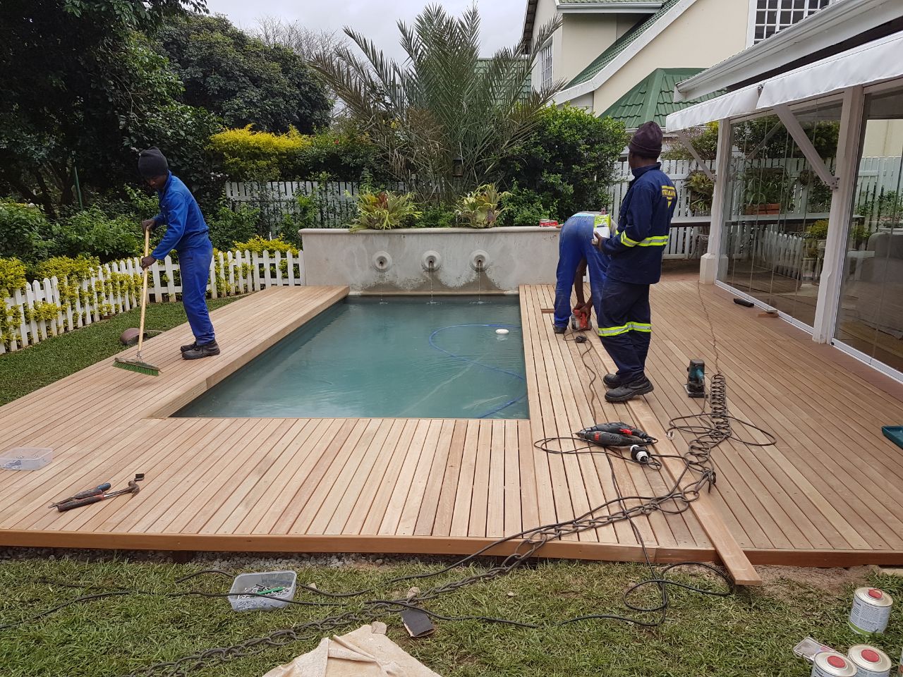 Deckitout Timber deck building and carpentry business, Durban KZN