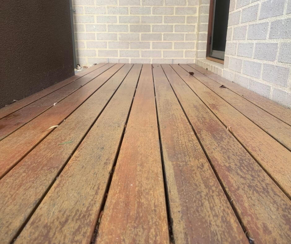 How to Restain a Deck Restaining Techniques used by the Pros…