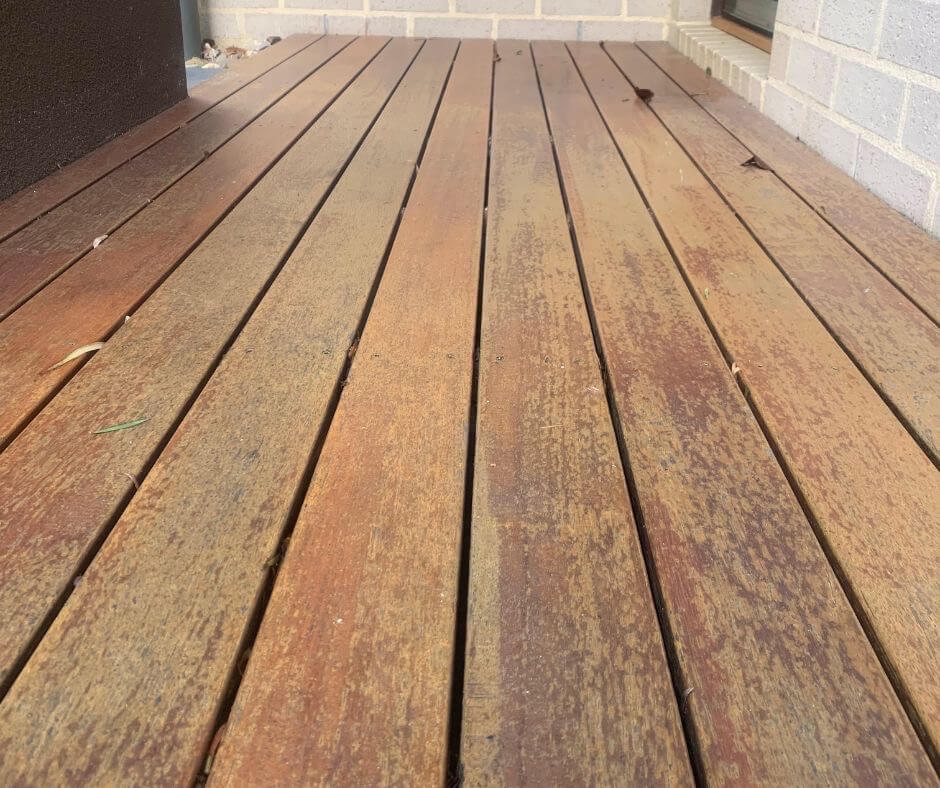 Is Your Deck Stain Peeling? This is how you fix it…