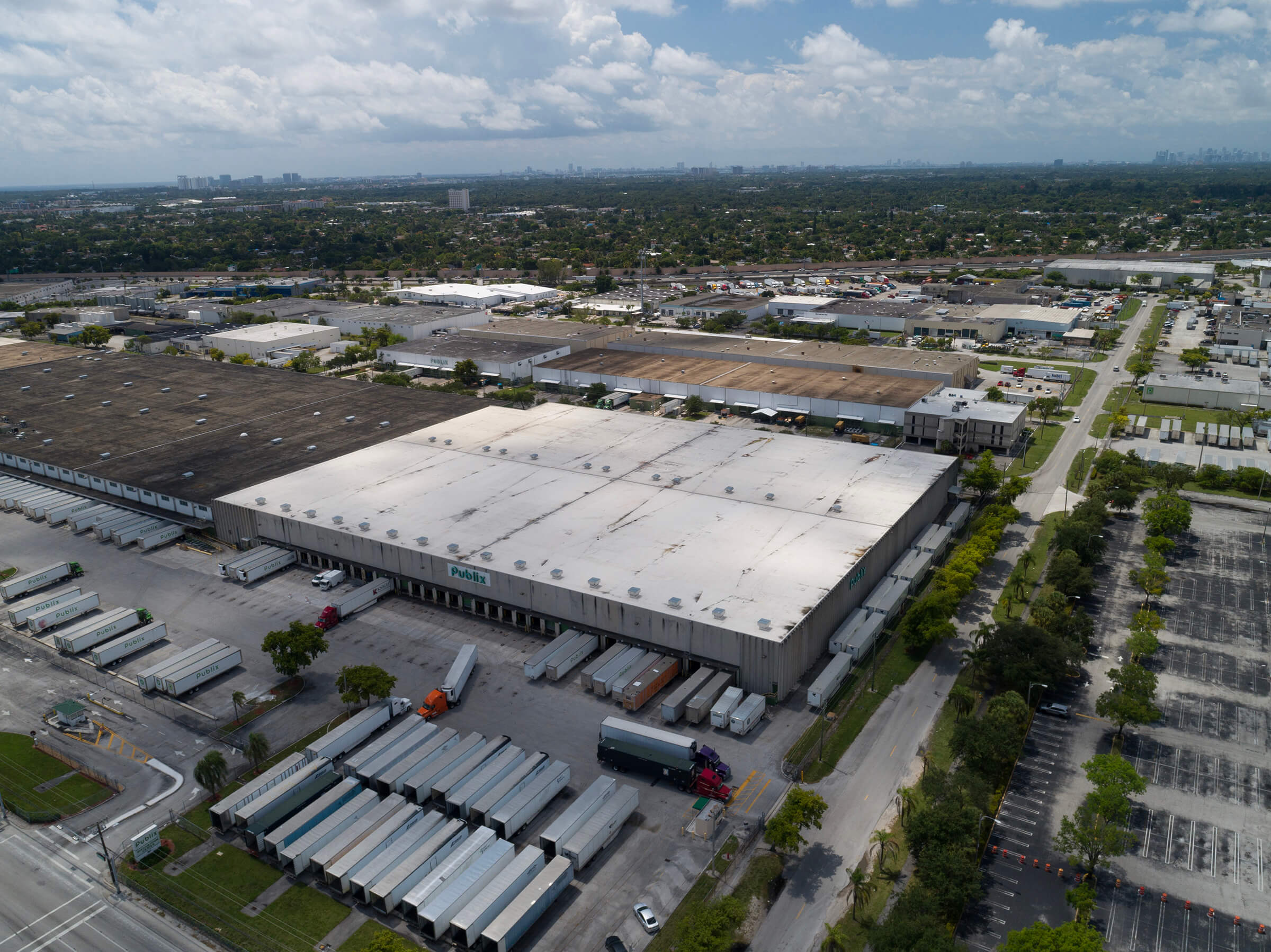 Publix Warehouse DeckTight