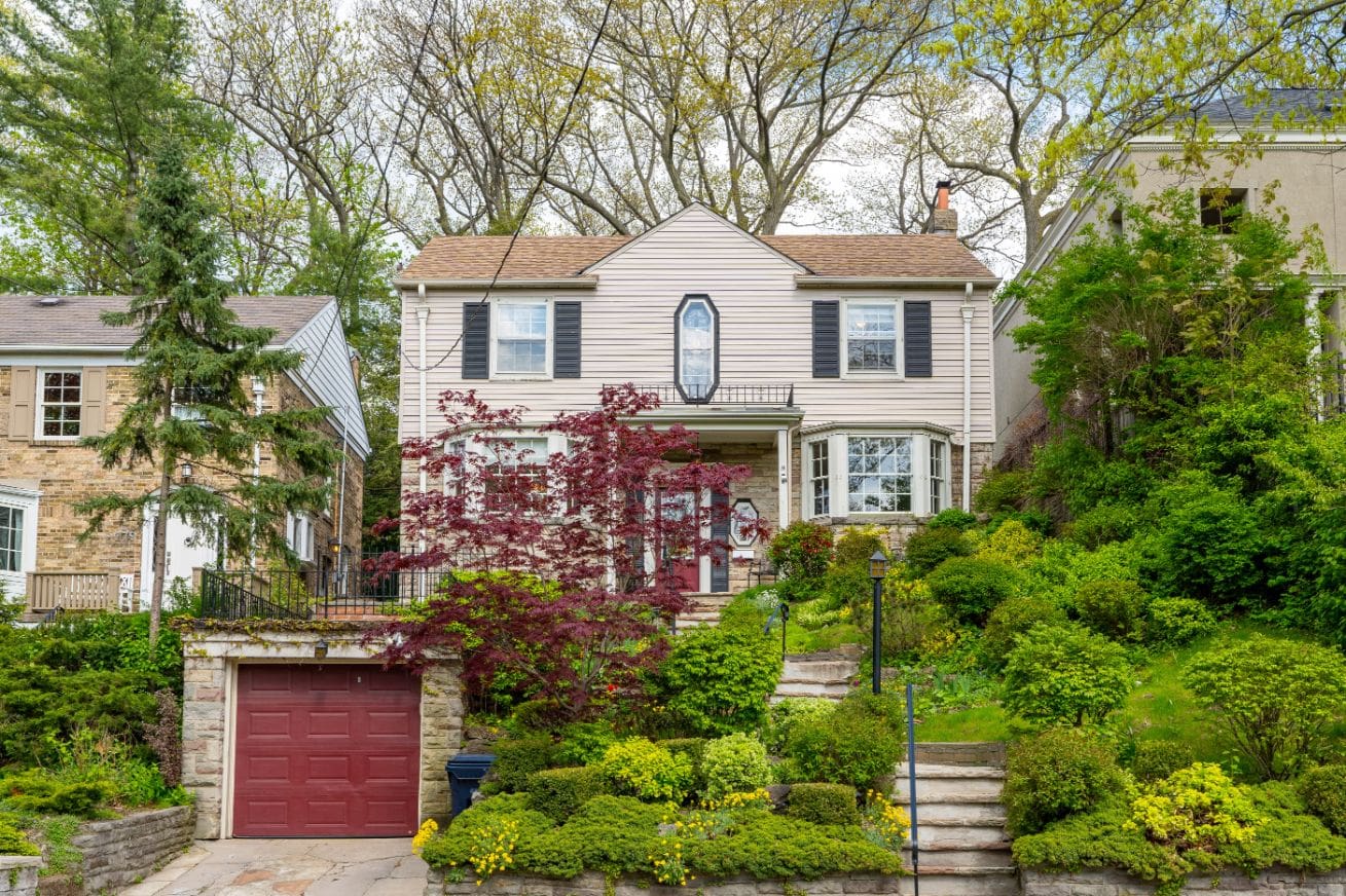 277 Glen Manor Drive E DeClute Real Estate