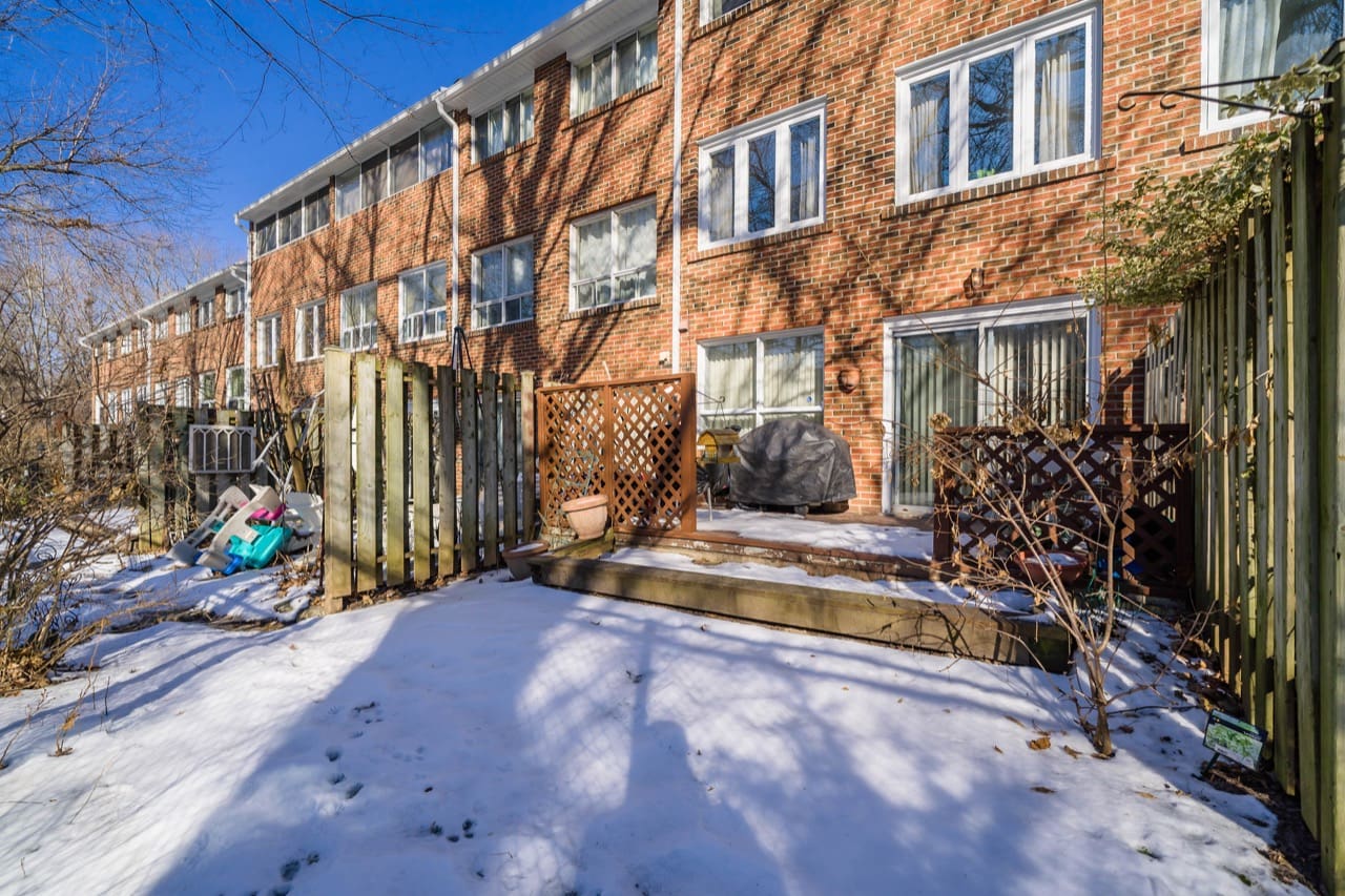 90 Edgewood Avenue 120 DeClute Real Estate