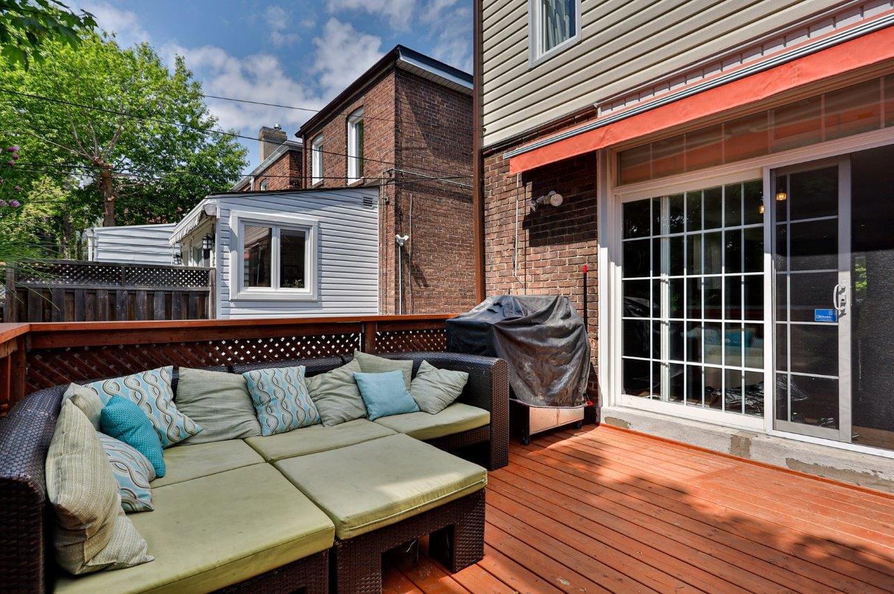 246 Lee Avenue DeClute Real Estate