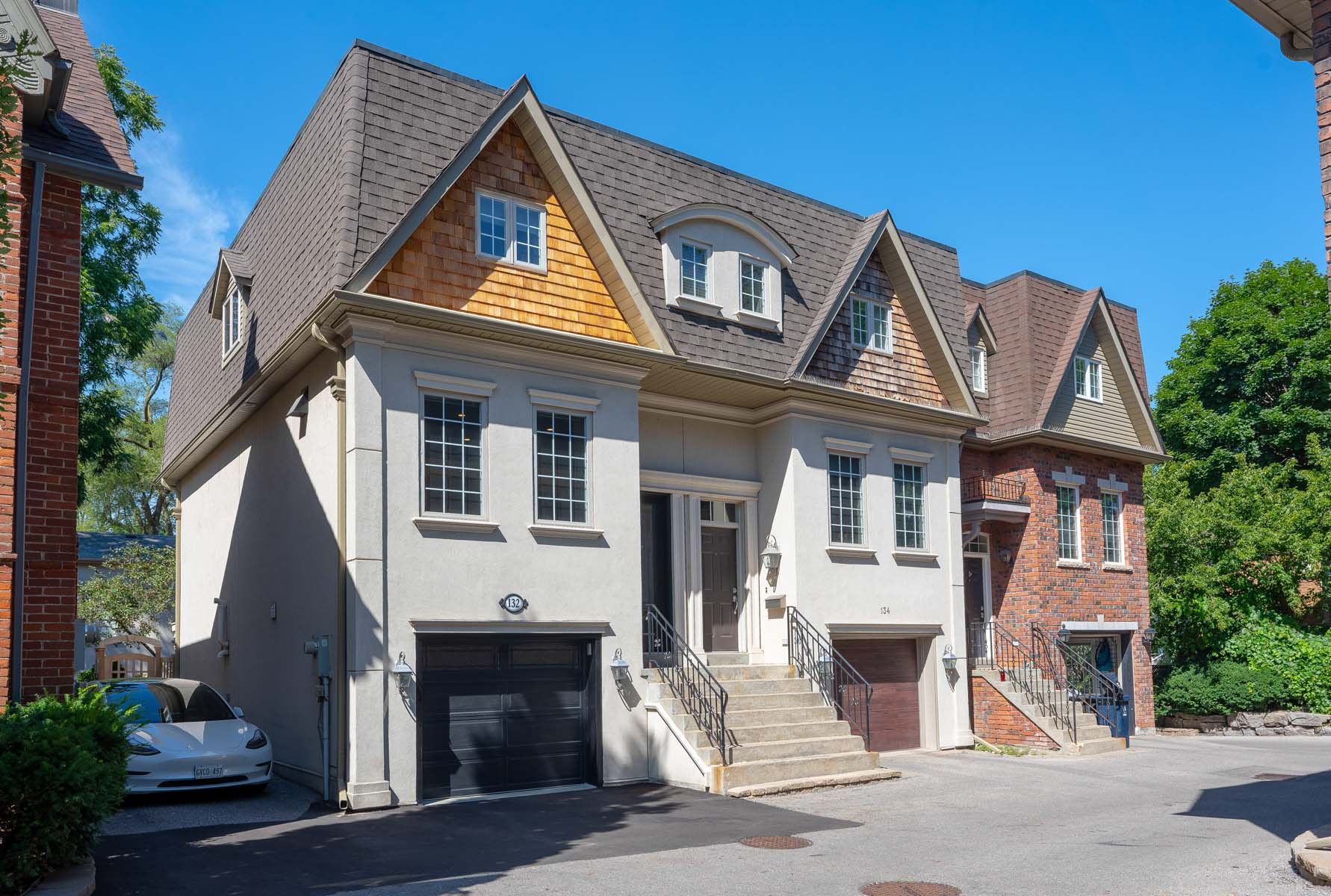 132 Edgewood Avenue DeClute Real Estate