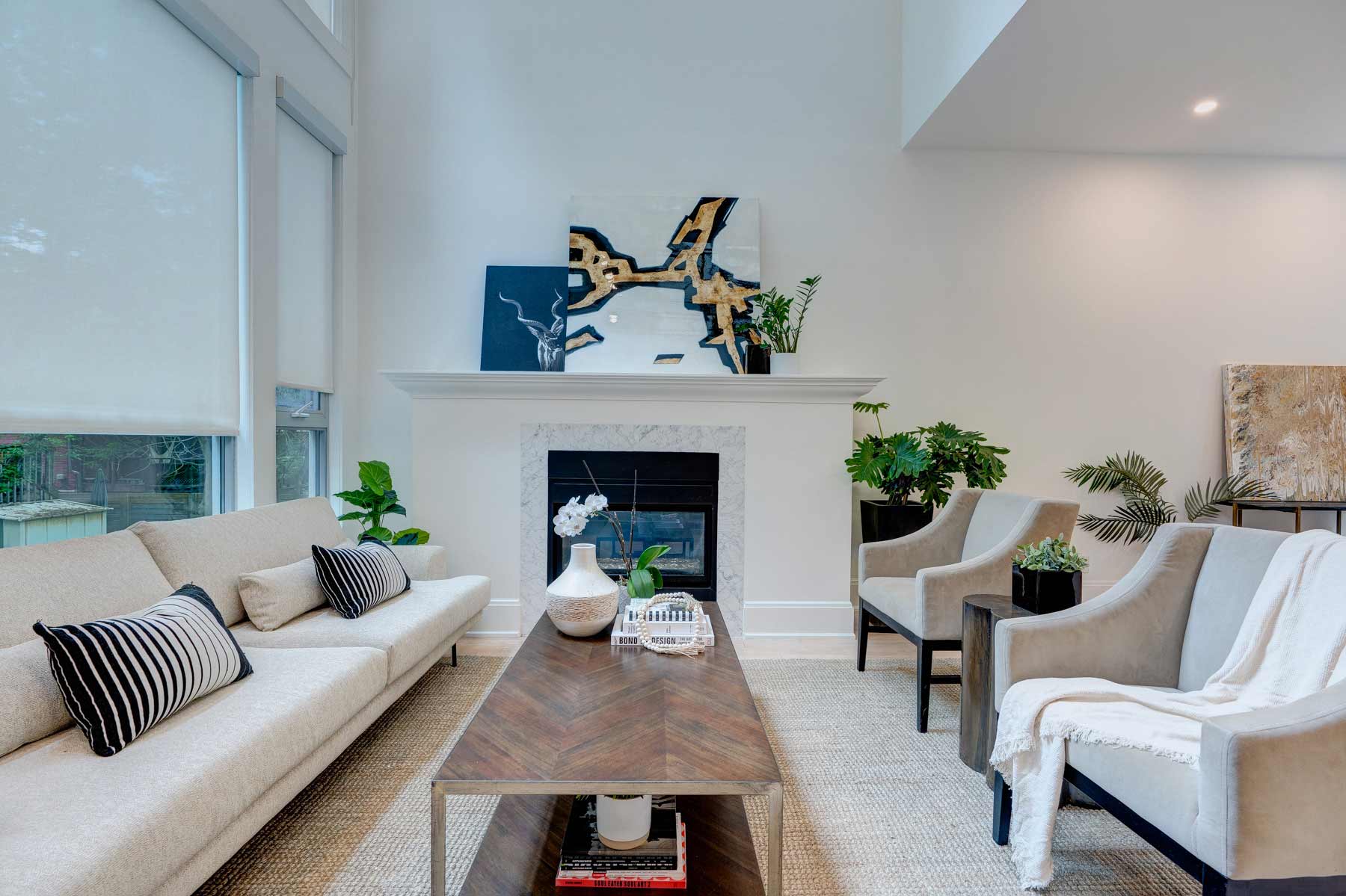 496 Kingston Road Spectacular Home For Sale DeClute Real Estate