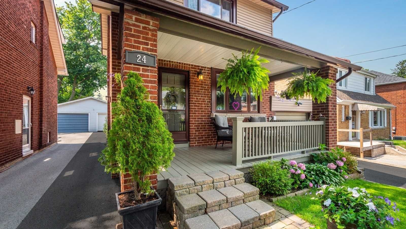 24 Avalon Boulevard, Birch Cliff Village Beauty Birch Cliff Home for