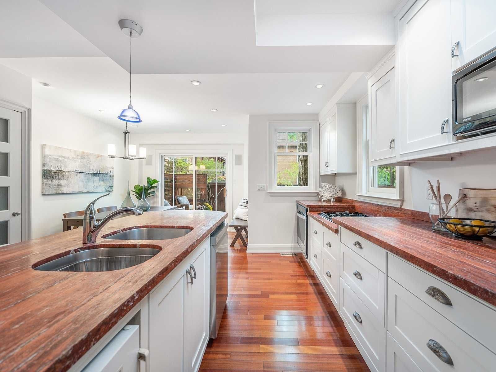 8 Fernwood Park Avenue Steps from the Beach DeClute Real Estate