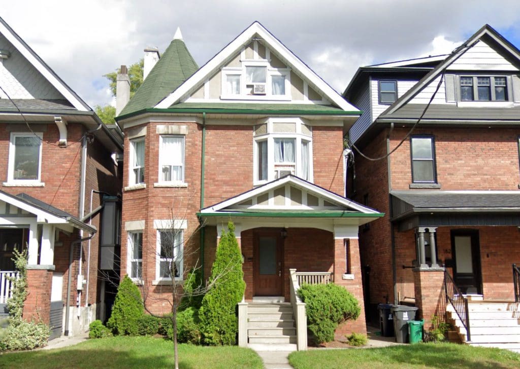 184 Humberside Ave Main DeClute Real Estate