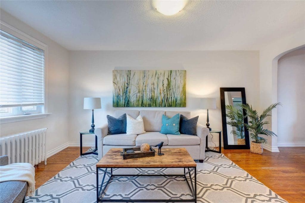 291 Blantyre Avenue Family Home For Sale DeClute Real Estate