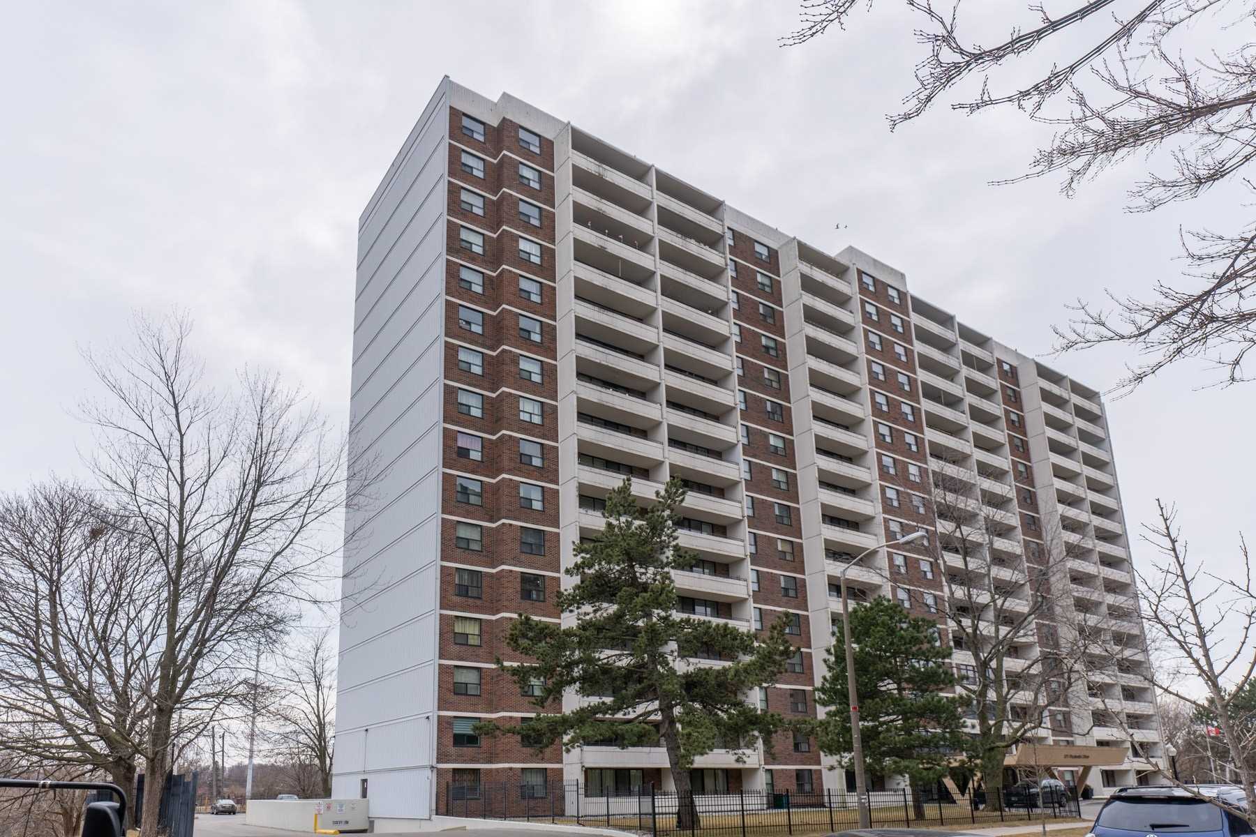 101 Prudential Drive Suite 607 DeClute Real Estate