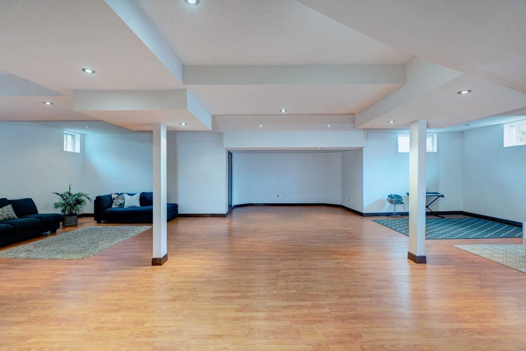 37 Cedarview Drive Amazing Family Home DeClute Real Estate