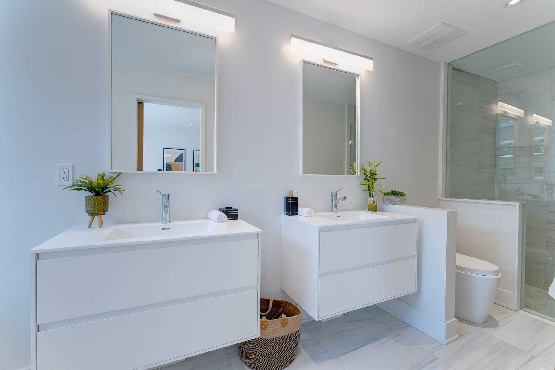 19A Linton Avenue Turnkey Executive Home DeClute Real Estate