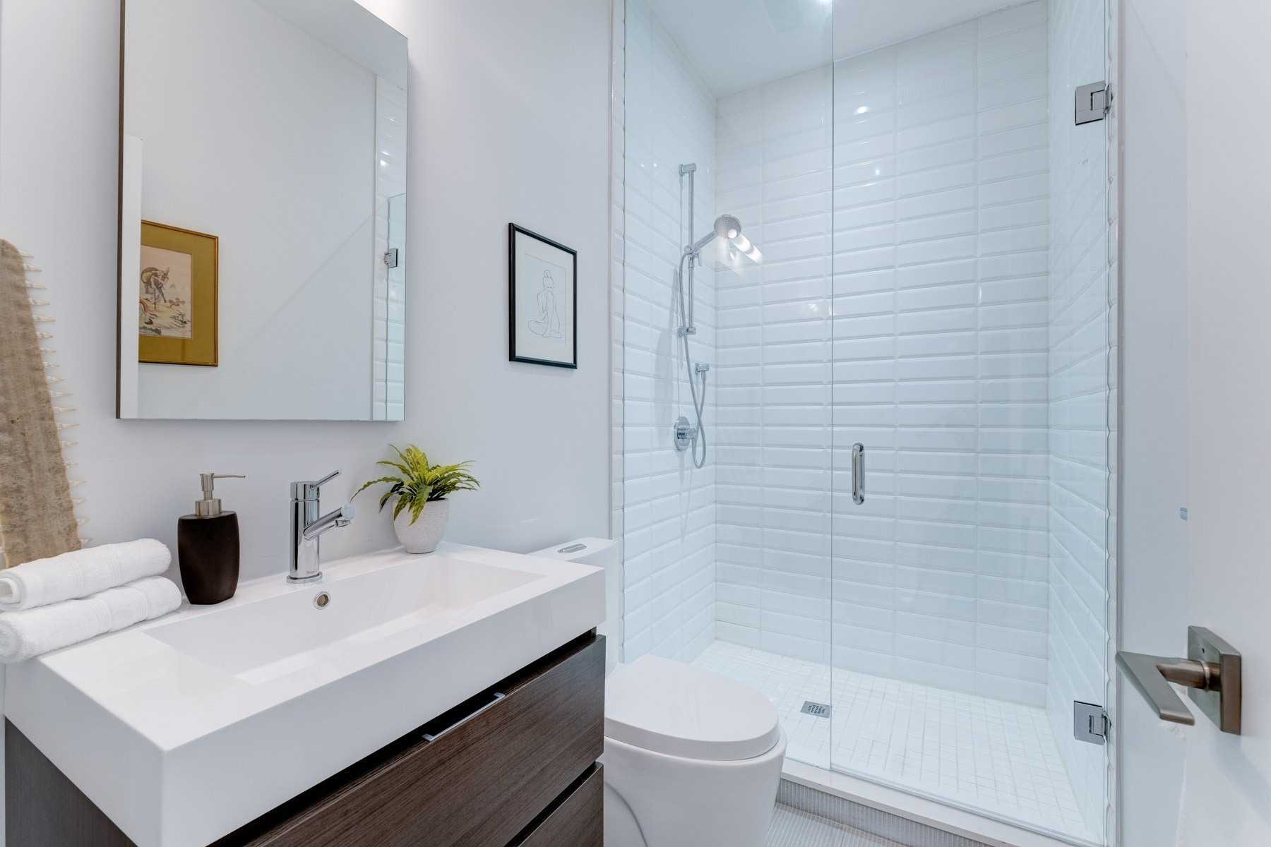 19A Linton Avenue Turnkey Executive Home DeClute Real Estate