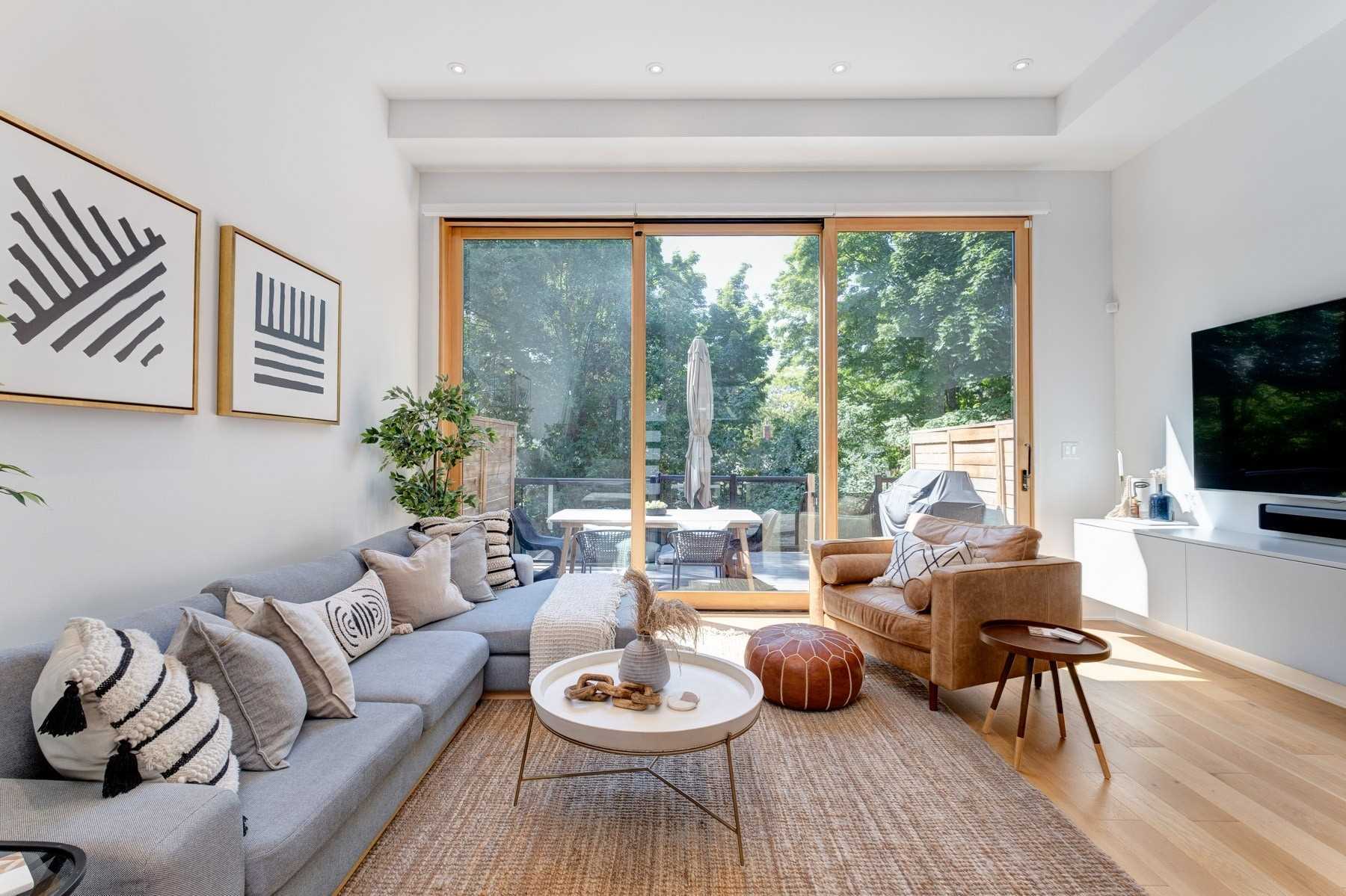 19A Linton Avenue Turnkey Executive Home DeClute Real Estate