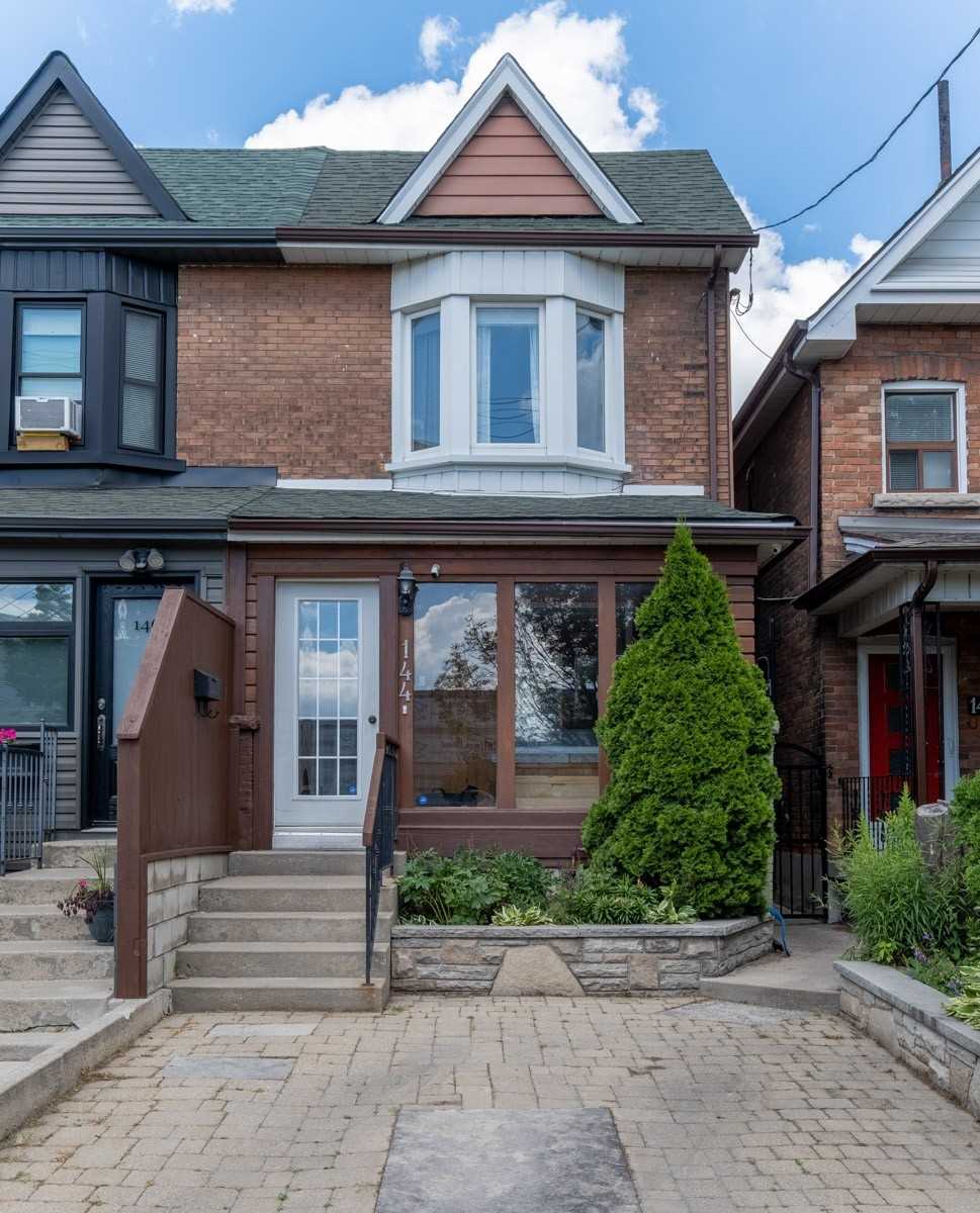 144 Rosemount Avenue CorsoItalia Home DeClute Real Estate