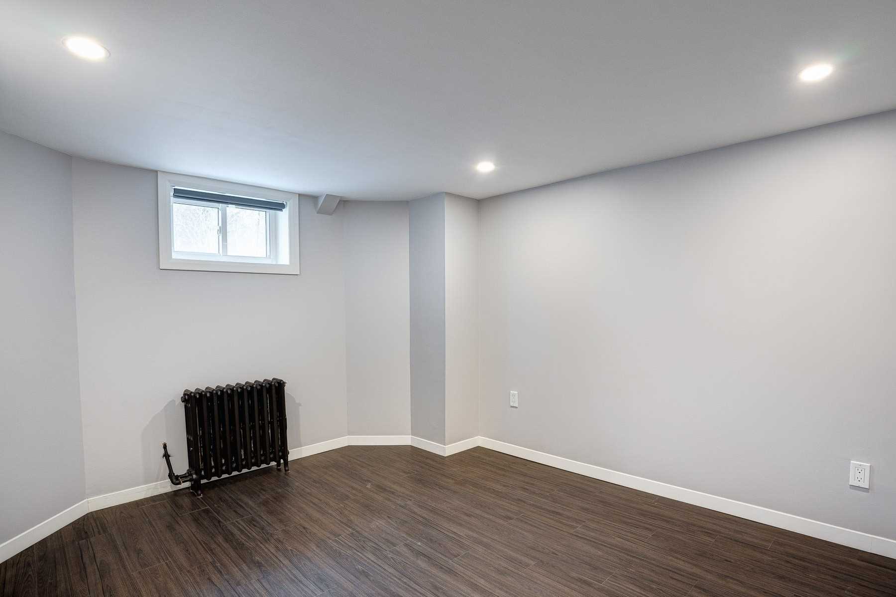 51 Blantyre Avenue Lease in The Beaches DeClute Real Estate