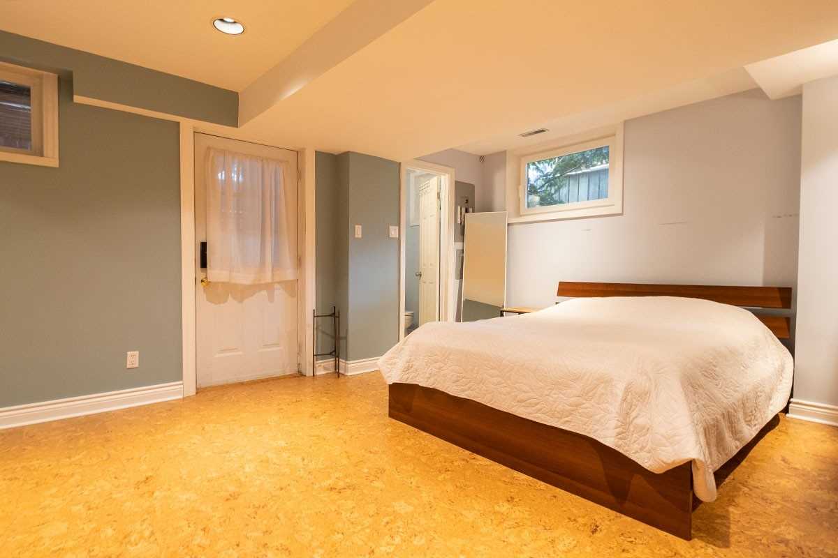 34 Valhalla Boulevard DeClute Real Estate