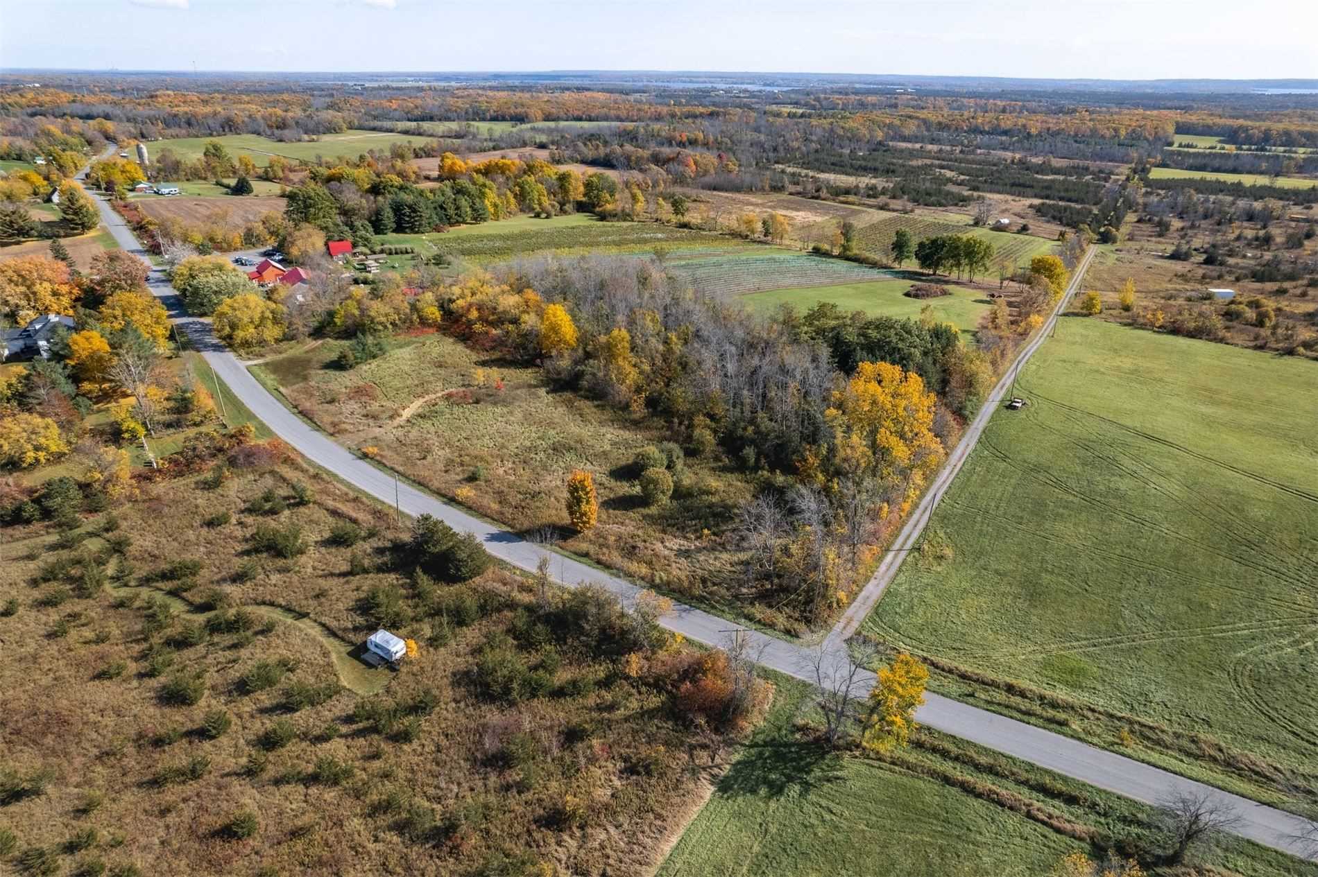 1886 Fish Lake Road, Prince Edward County DeClute Real Estate