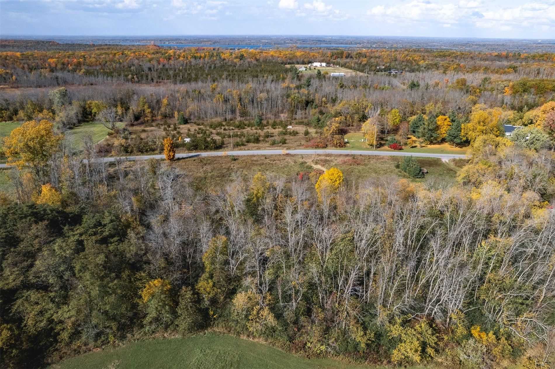 1886 Fish Lake Road, Prince Edward County DeClute Real Estate