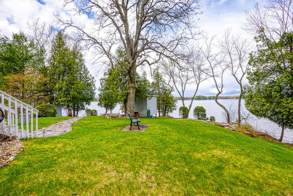 1,100,000, Bobs Lake, 195 Riders Lane, Tichborne, ON DeClute Real Estate