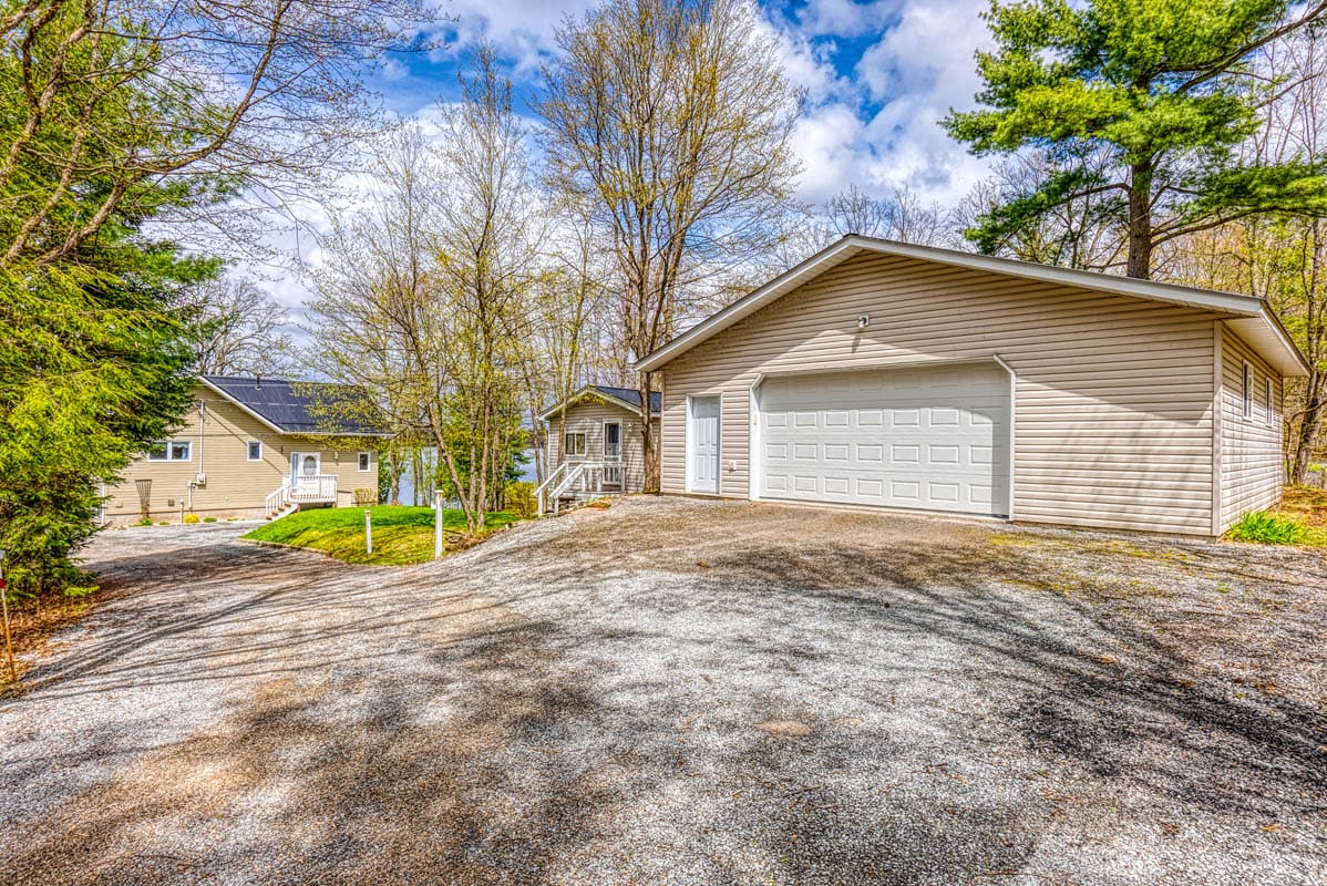 1,100,000, Bobs Lake, 195 Riders Lane, Tichborne, ON DeClute Real Estate