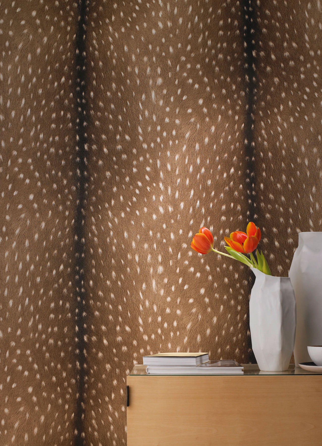 Im Wald daheim. Tapete der Kolektion BLACK FOREST 2016 von Rasch auf