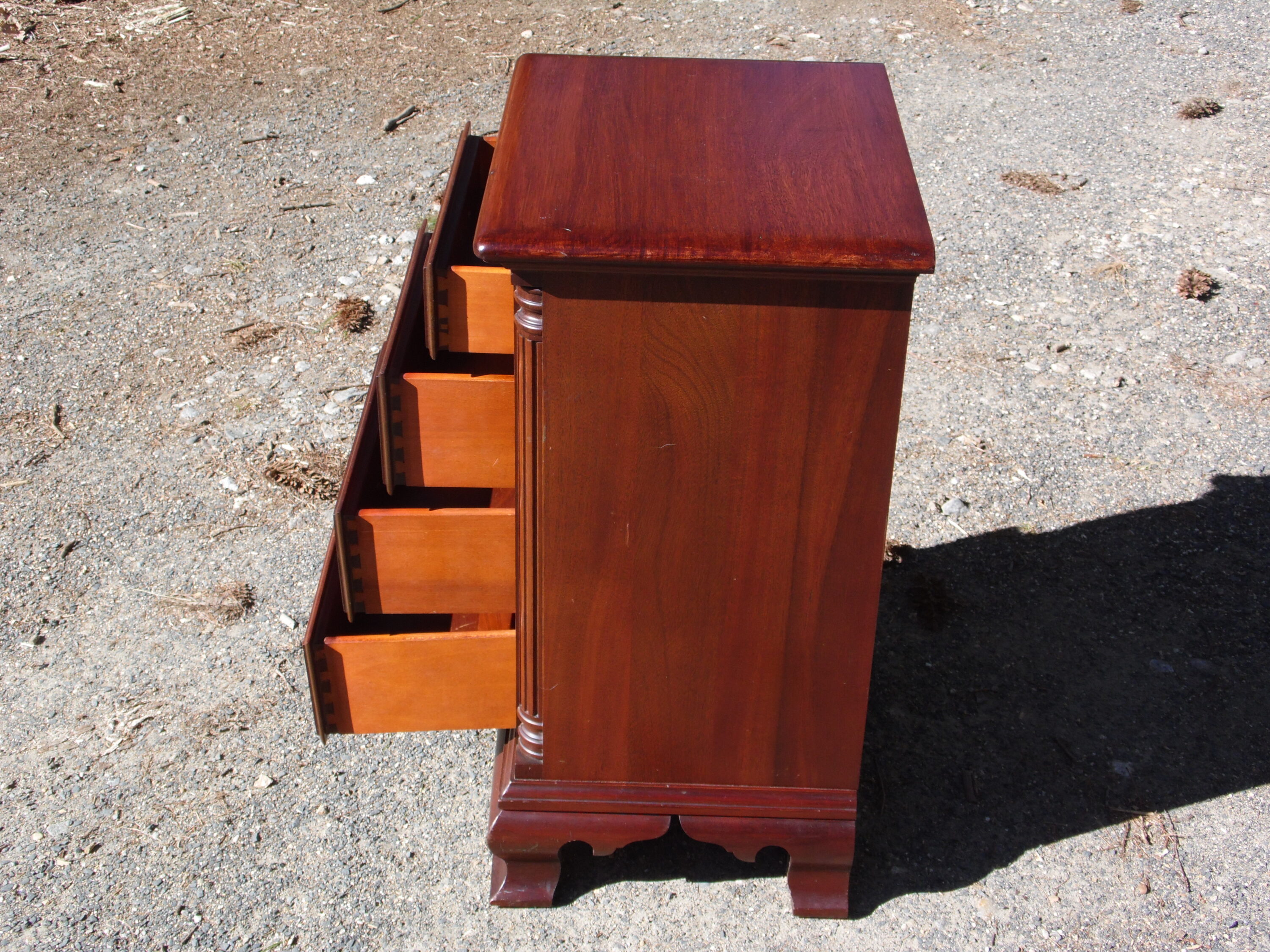 Vintage Kling Federal Style Solid Mahogany Nightstand End Table