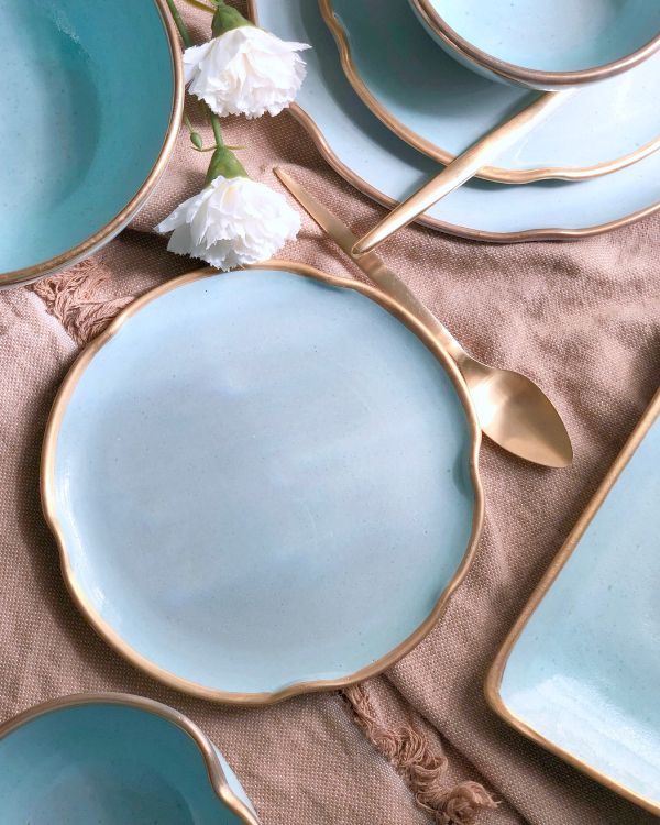 Aquatic Royalty Dinner Set Decobate