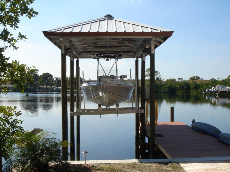 Boat Lift Satellite Beach FL