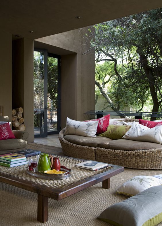 4 Tips to Create a Cool Outdoor Space Decoholic