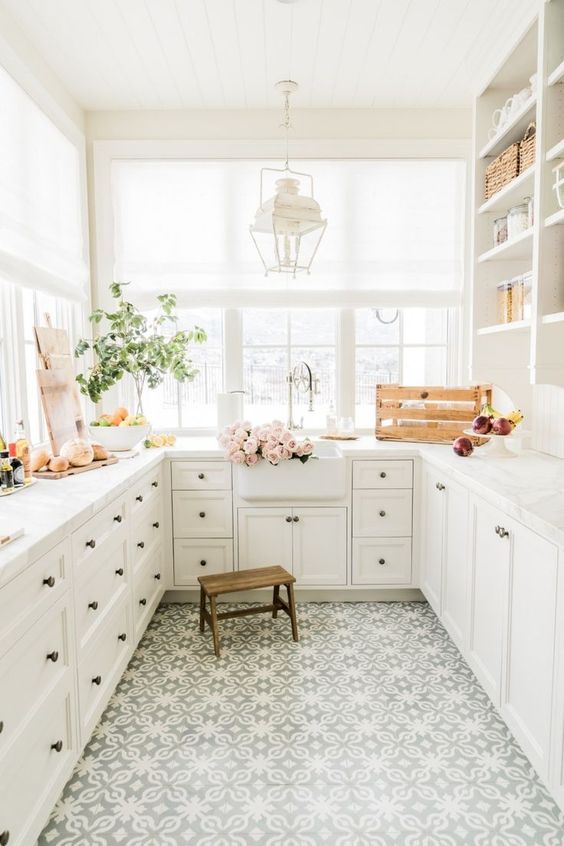 10 Ways To Style Your Kitchen Pantry Decoholic