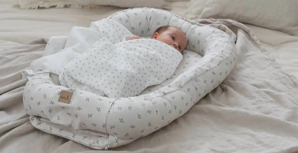 The Art of Newborn Swaddling Benefits and Techniques for Soothing