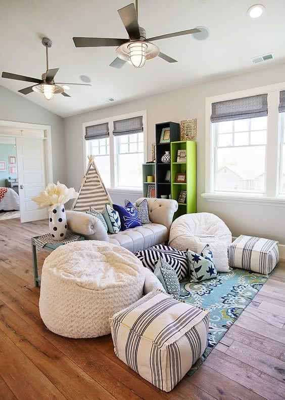 Cojines decorativos para salas, sillones y suelo 50 fotos