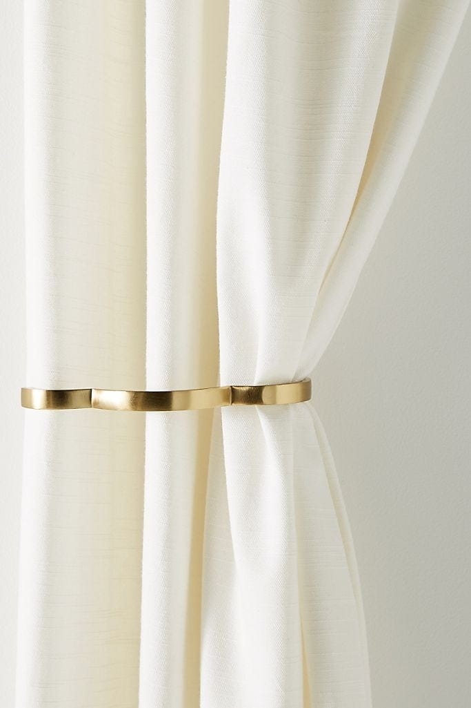 How to Hang Curtains Without Drilling 8 Creative Ideas