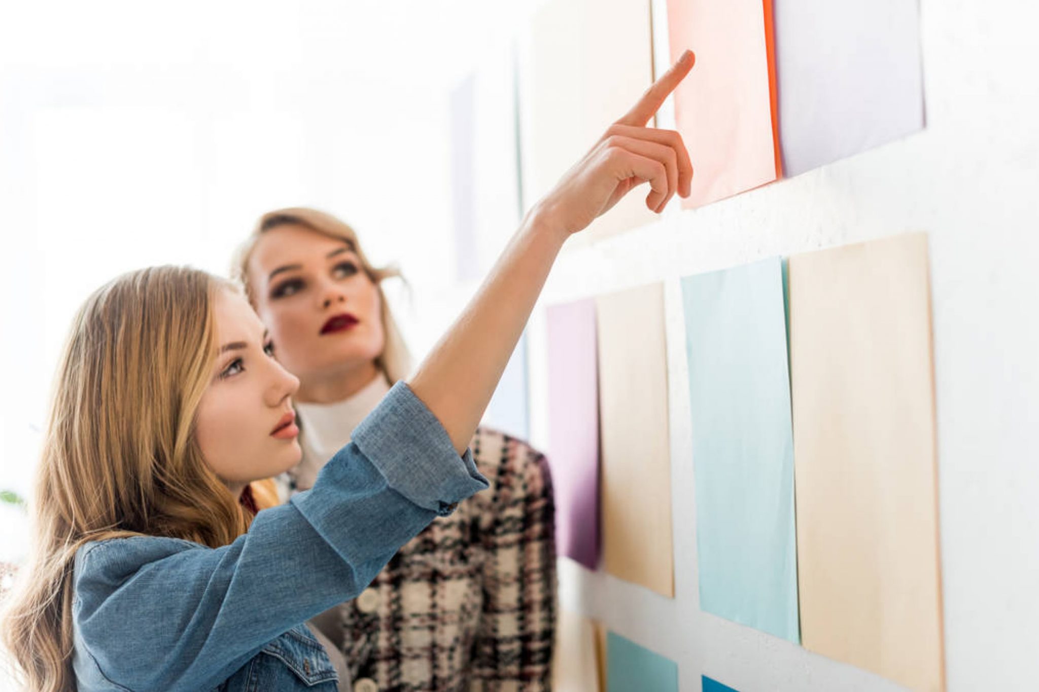 What Is LRV In Paint? DecorCreek