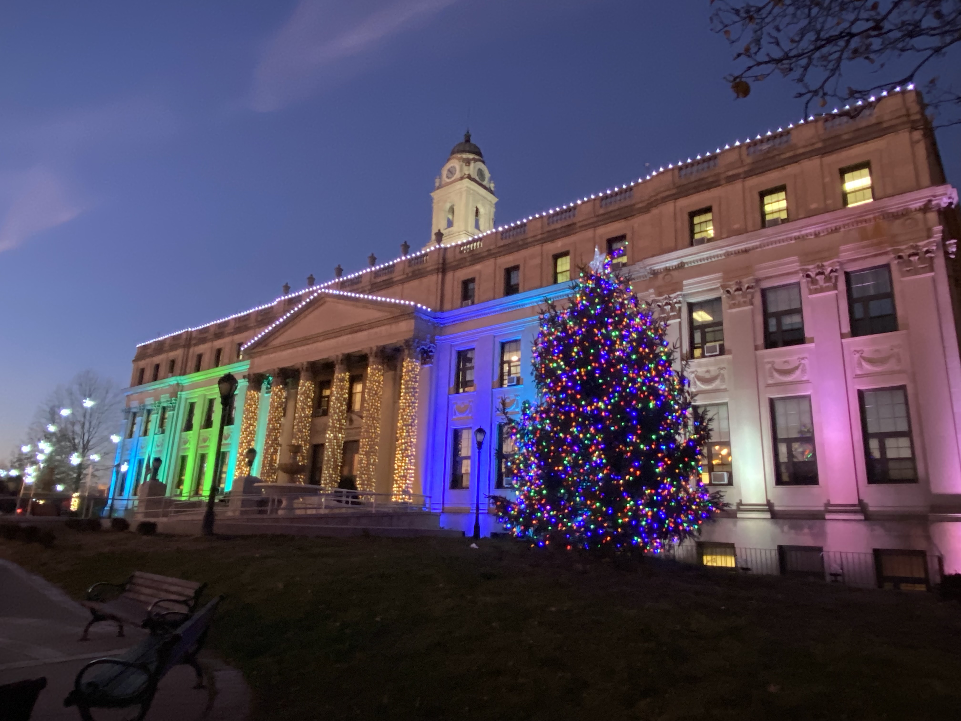 Municipal Christmas Decor of NKY